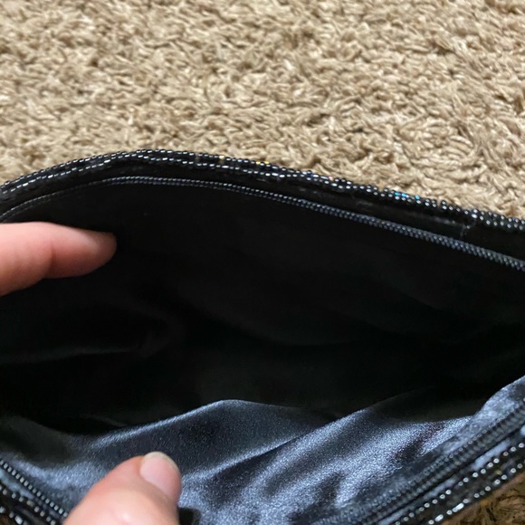 Handbag - Picture 9 of 9